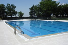 FOTO PISCINA 1.jpg