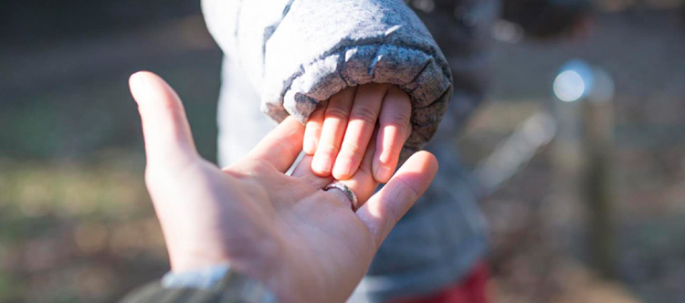 Ayudas económicas para apoyar el acogimiento familiar de menores